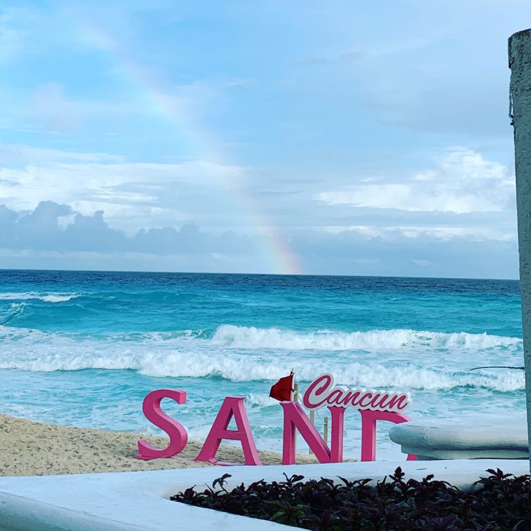 98DA9711 B524 407B BE9F E69A328BC6A9 768x768